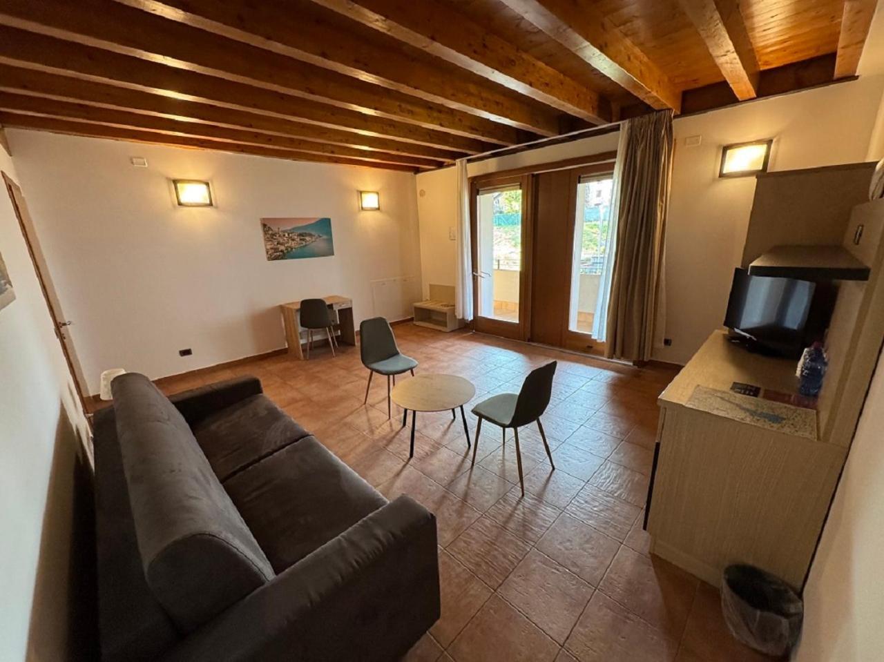 Kairos Garda Hotel Castelnuovo del Garda Eksteriør bilde